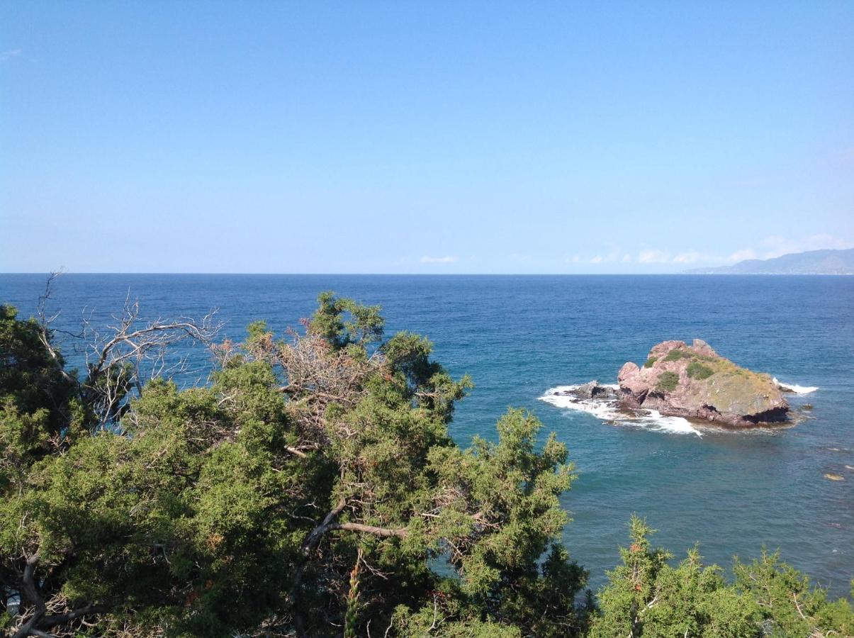 Pervolaris Cottages 1 Goudhi Bagian luar foto